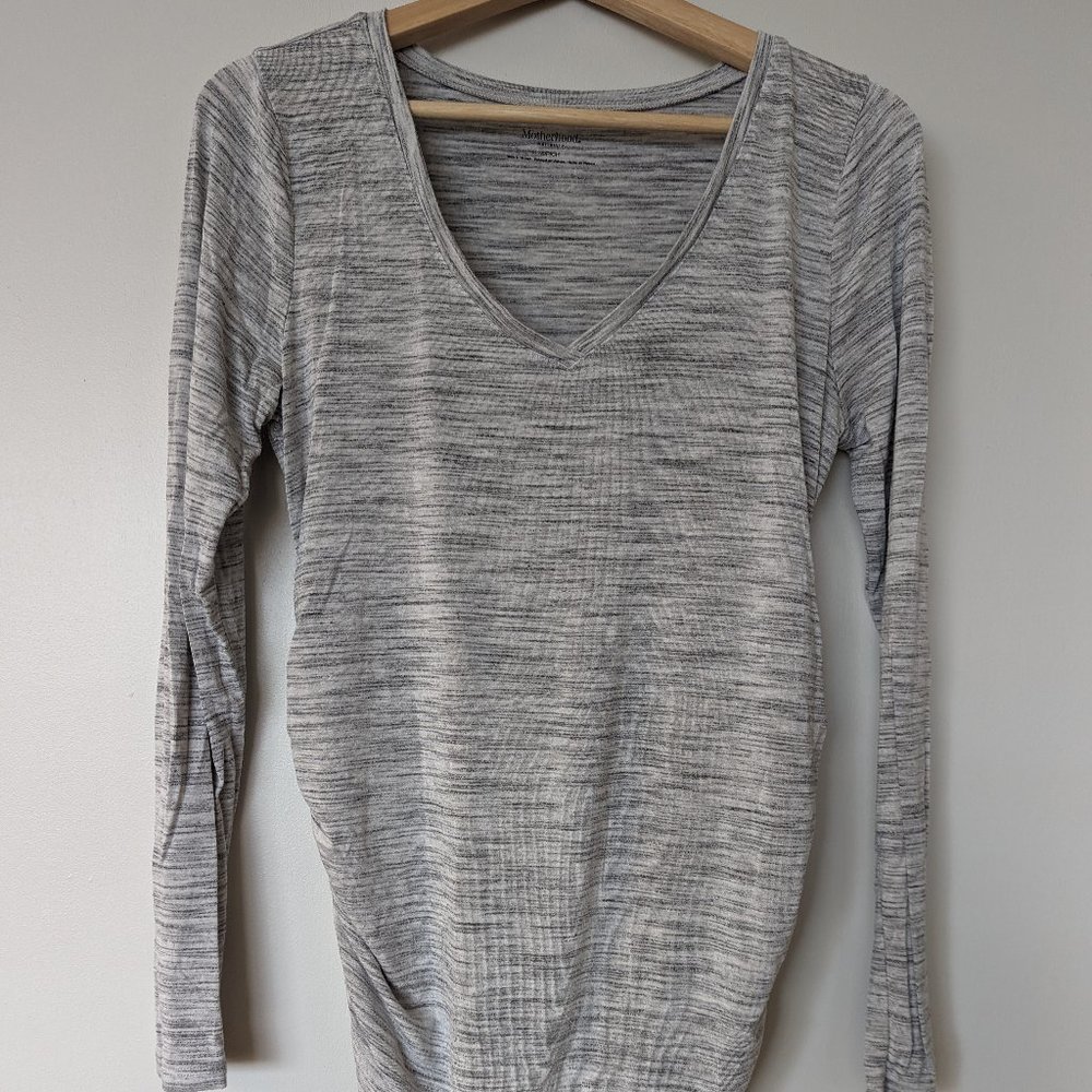 Motherhood Maternity long sleeve v neck